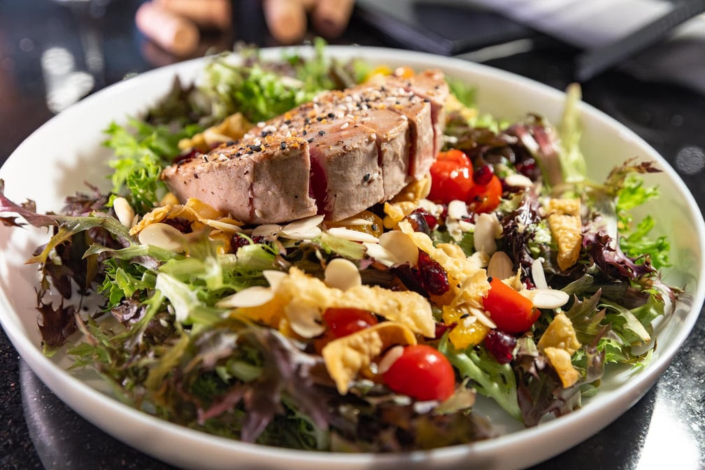 At Elm St Grill by null