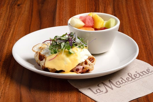 la Madeleine French Bakery & Cafe Montfort by null