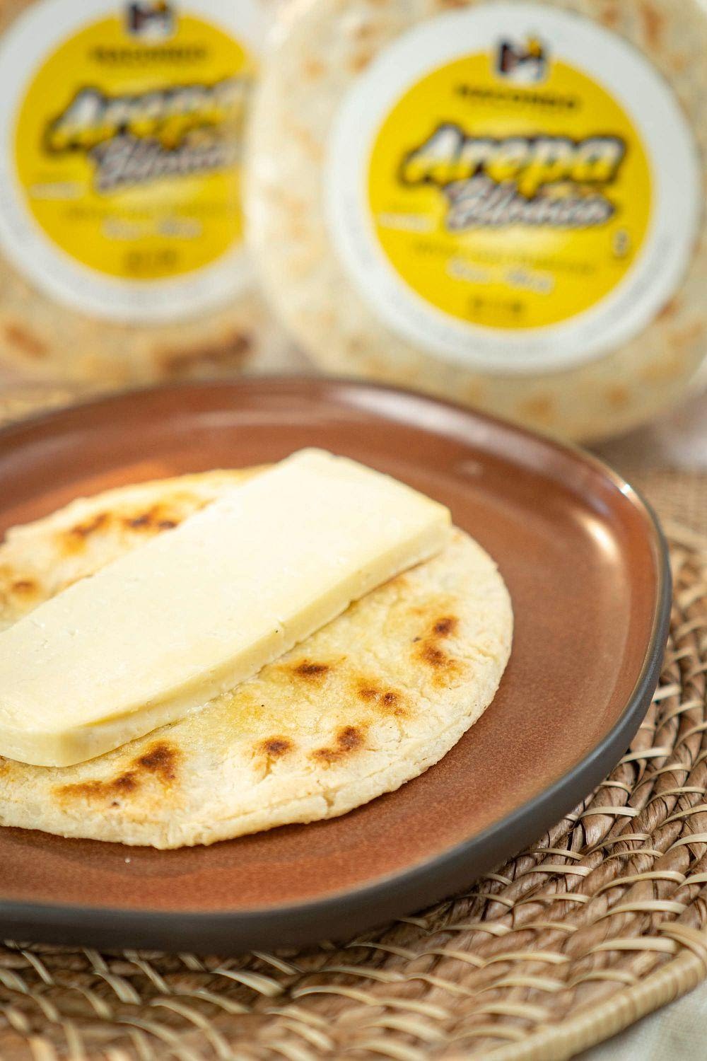 Macondo Restaurant & Bakery by null