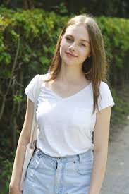 teen candid|candid teen girl bikini - SeaArt Al - 無料AIアート生成器