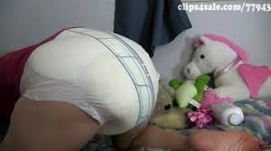 Diaper messy diaper facesit jpg x Diaper mess