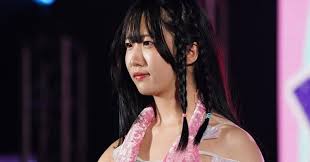 昭和アイドル　ヌード　１５歳|写真]AKBグループを悩ます「未成年の水着グラビア」問題 写真集“バカ売れ”坂道グループとの違いは…？ | 文春オンライン