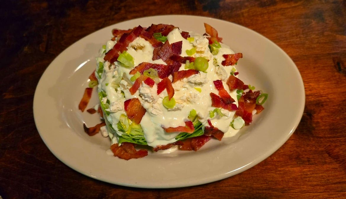 Breadsoda Bar, Deli & Billiards by null