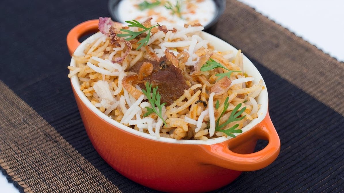 The Yellow Chilli by Chef Sanjeev Kapoor by null