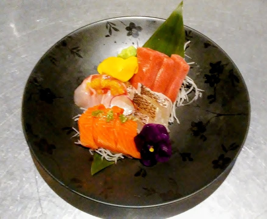 Mikado Ryotei by null