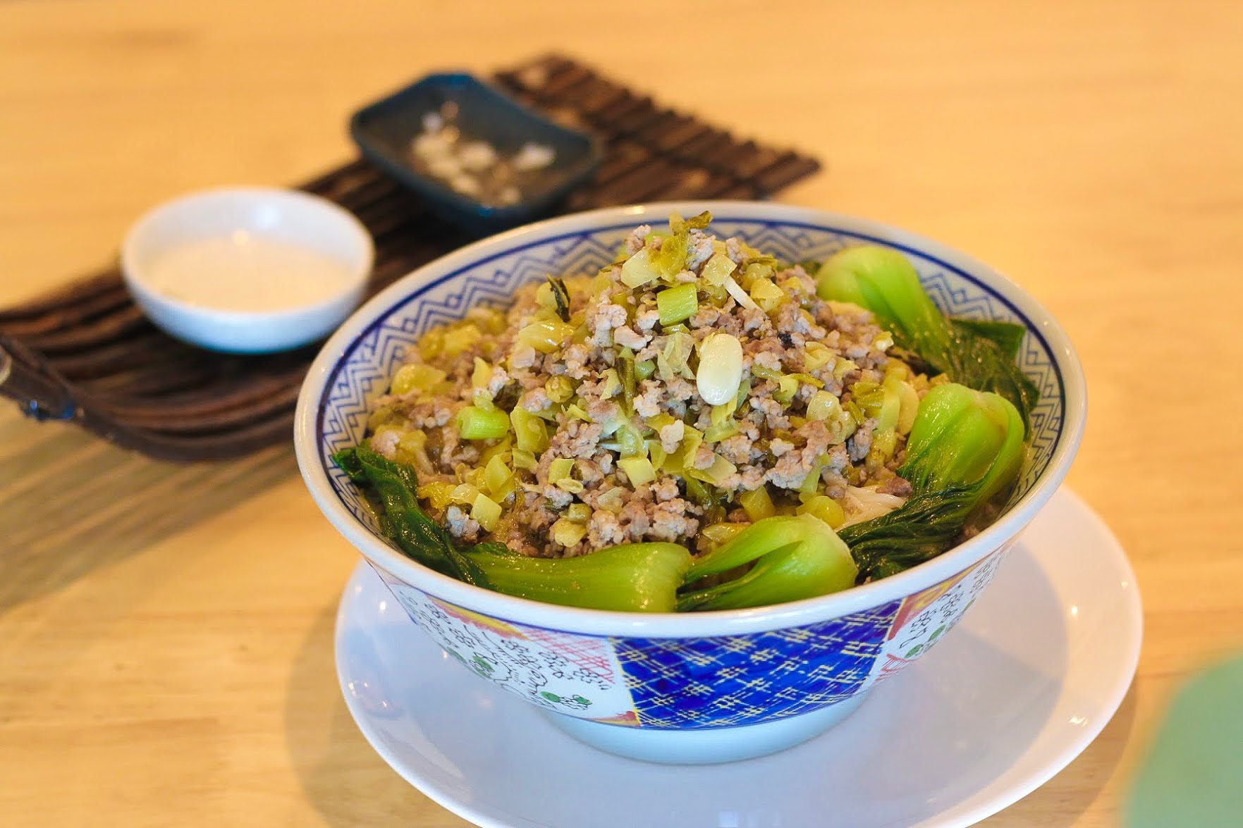 Cubist Circle by null