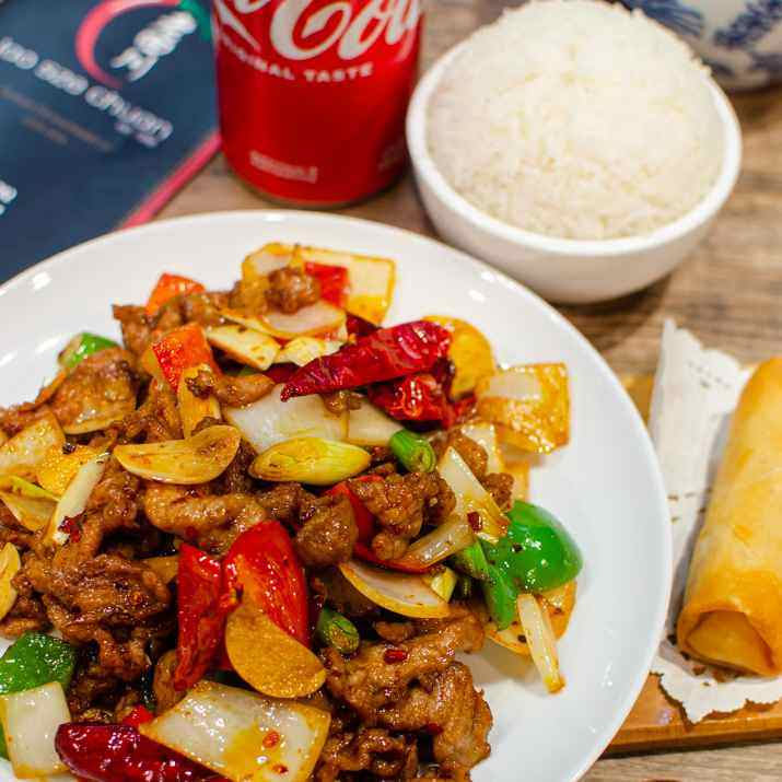 Lao Sze Chuan (Grant Park) by null