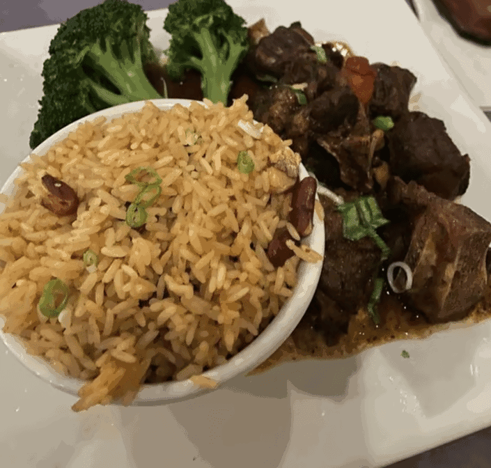 Reef Restaurant & Lounge by null