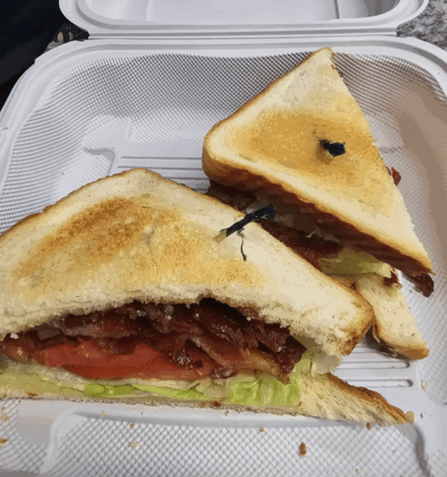 Wren's Café by null