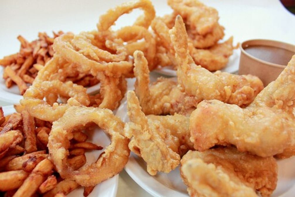 Ches's Famous Fish & Chips by null