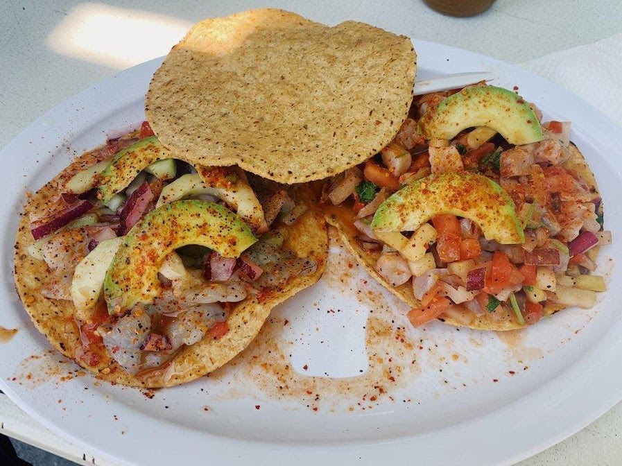 Mariscos El Faro by null