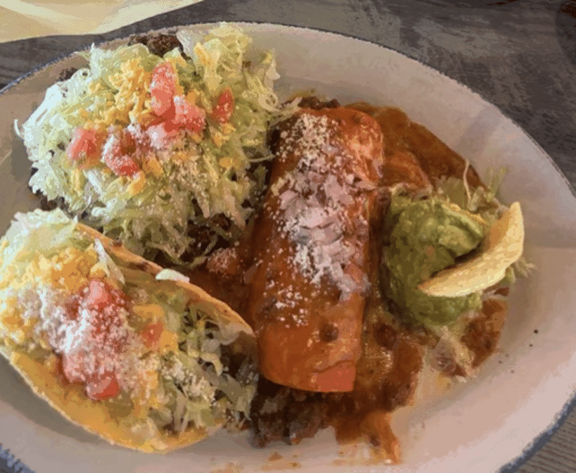 Valencia’s Tex-Mex Garage by null