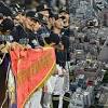 〈オリックス日本一と御堂筋パレード〉“道頓堀ダイブ”の阪神もやっ ...