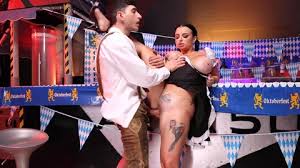 Blonde hooters waitress jessica gets fucked raw jpg x Waitress fucked