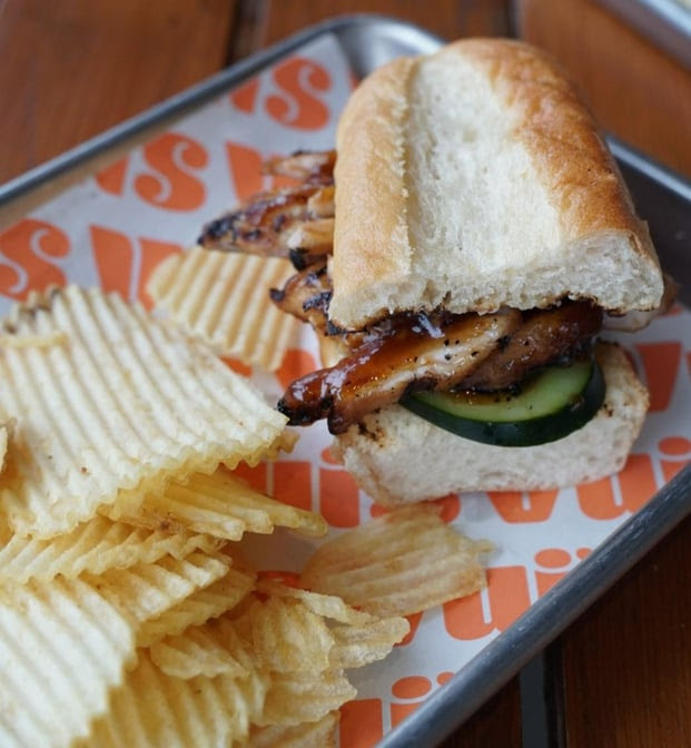 Vui's Kitchen - Hunter's Station by null