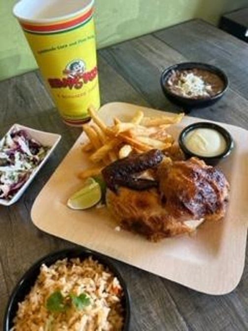 Benny's Tacos & Rotisserie Chicken in Culver City 🇲🇽 by null