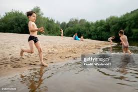 preteen boy nude|Teenager Boy Pictures | Download Free Images on Unsplash