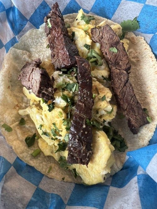 Nando's Tacos by null