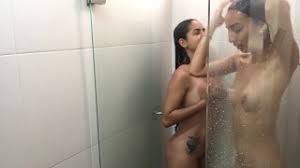 Egndhgaaaa dtaeng fscdp jpg x Hot lesbian shower