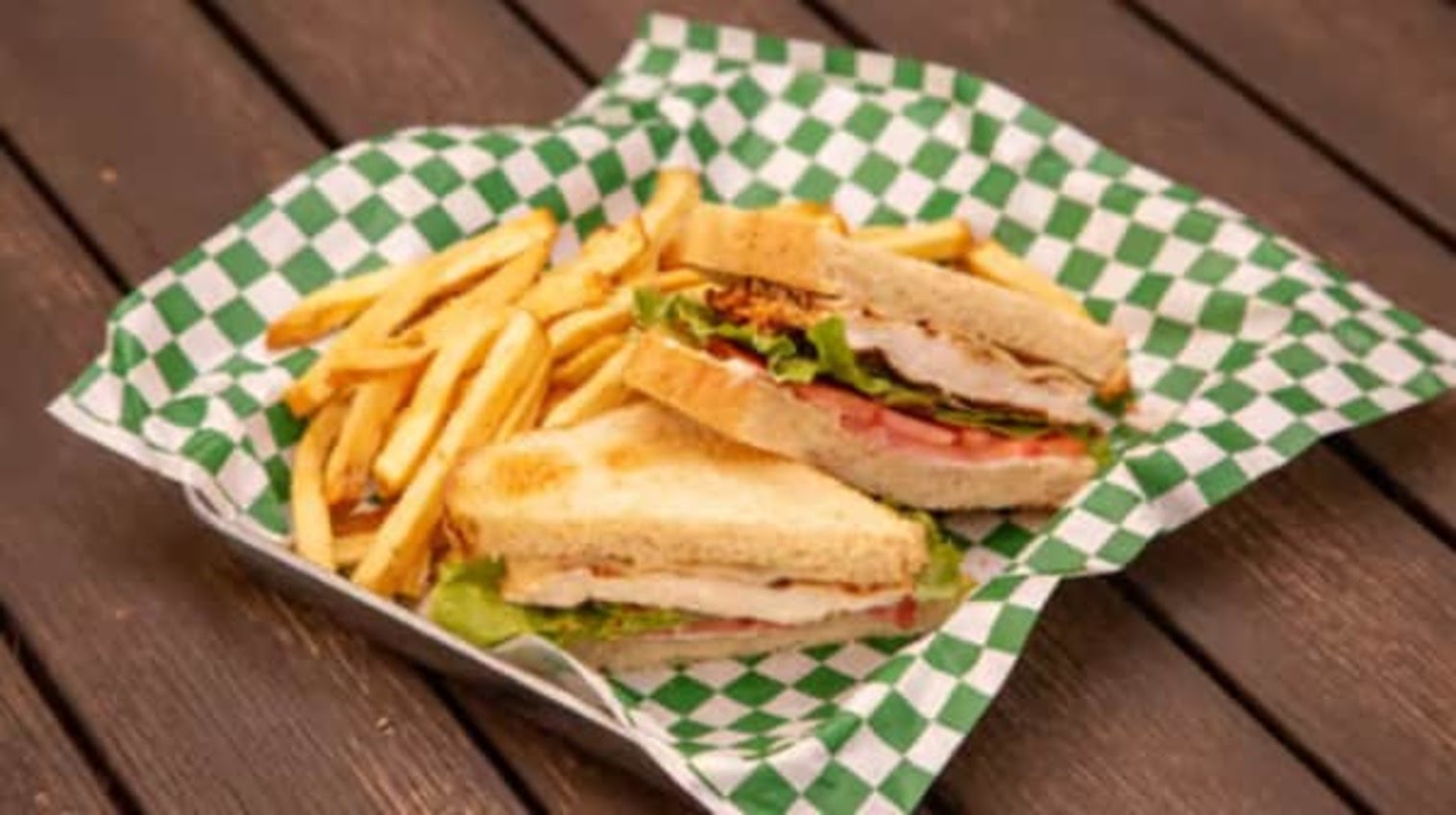 Richmond Bar & Grill by null