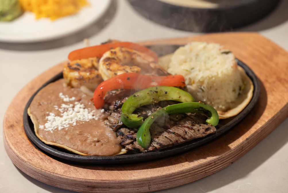 Gloria's Latin Cuisine by null