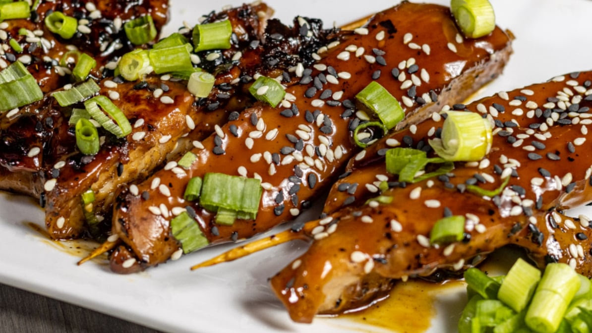 86 Forks Bar + Table by null