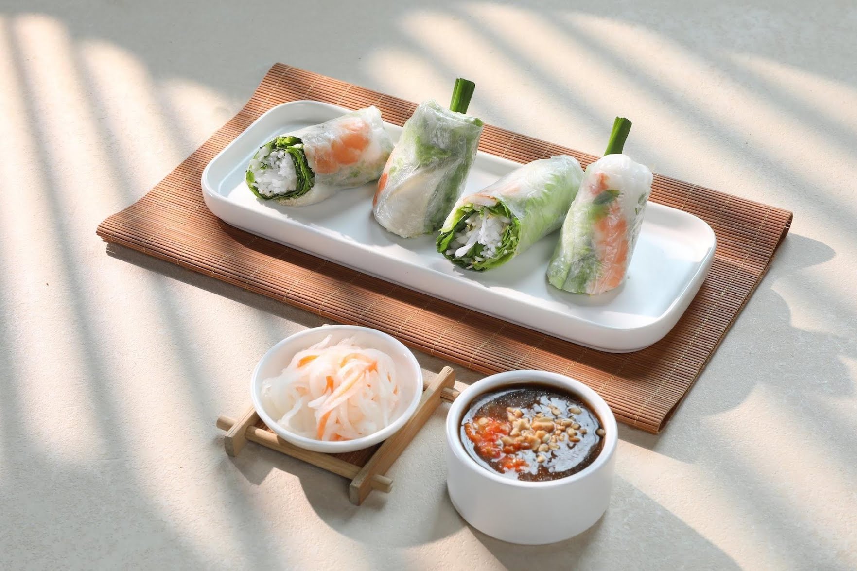 Pho Leo & Grill by null