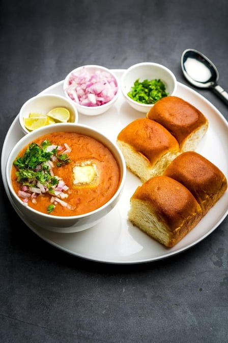 Chaat Bhavan Express by null