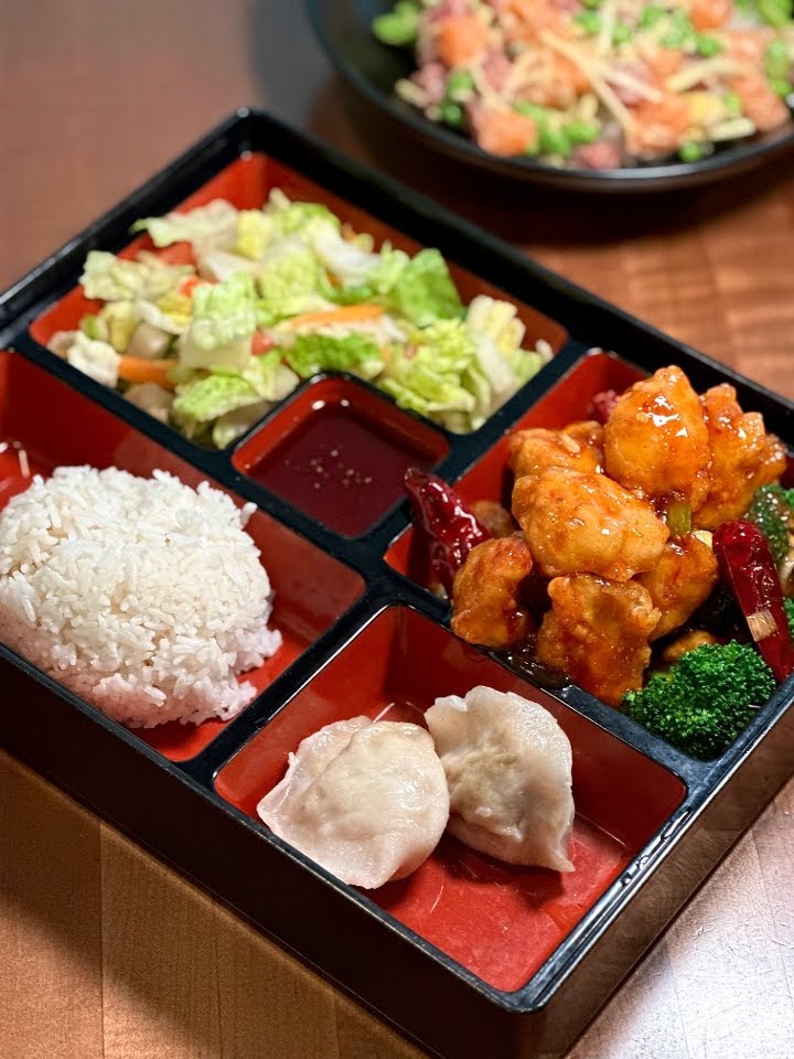 La Salle Dumpling Room by null