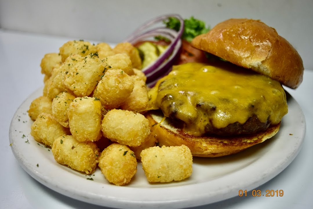 Swanky's Vittles and Libations by null
