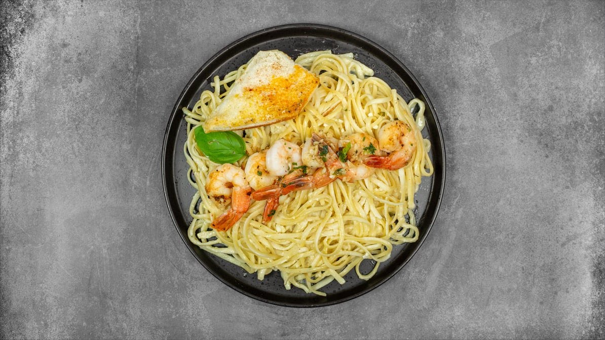 Friends Waterfront Bar & Grill by null