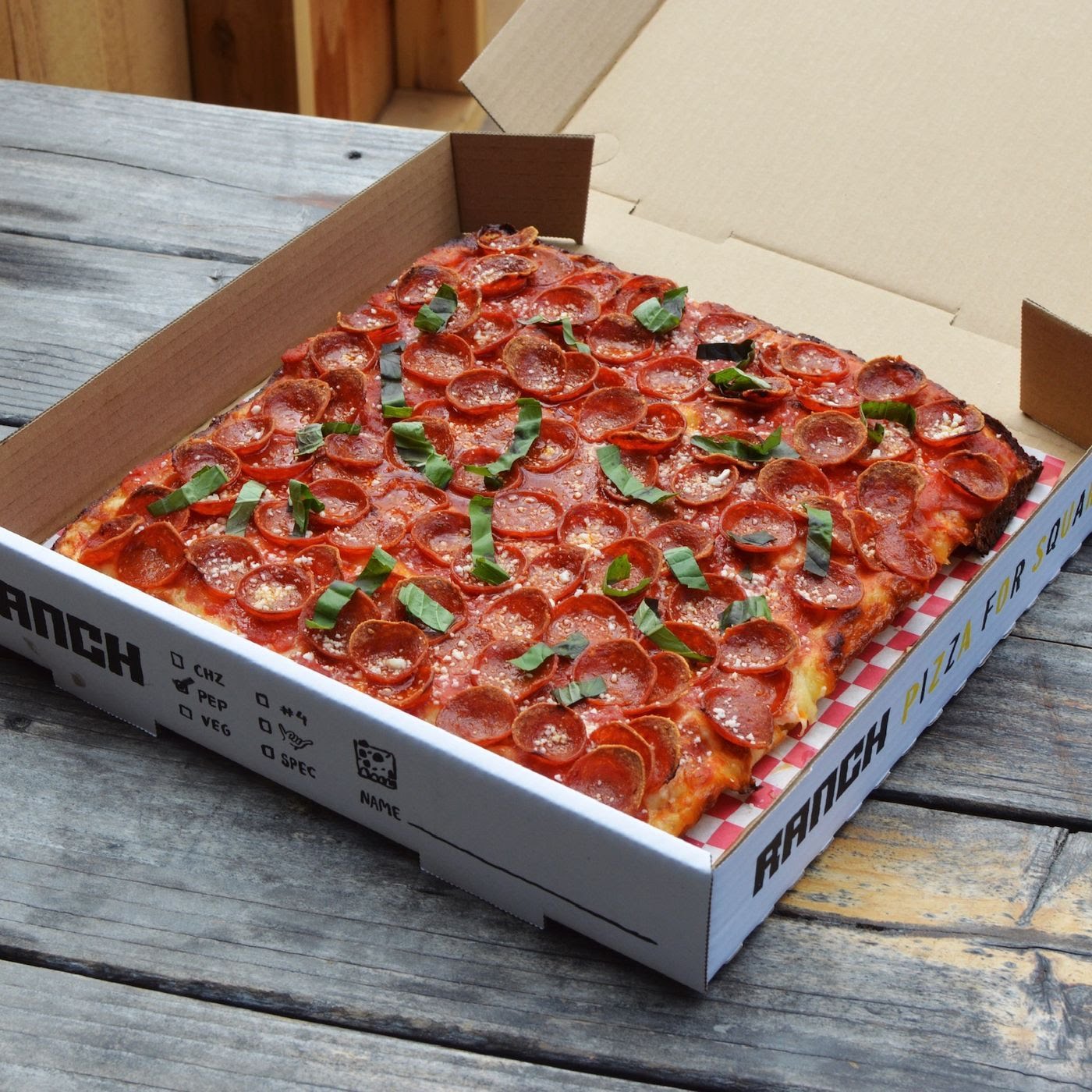 Ranch Pizza Montavilla by null