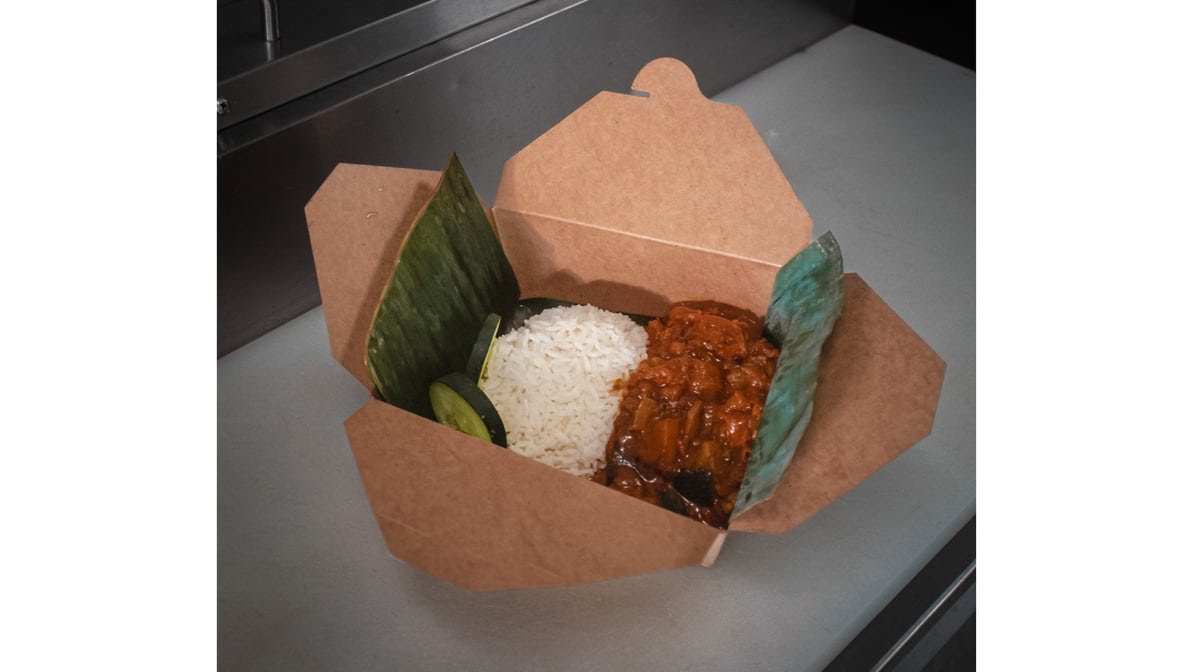 Village Kitchen by null