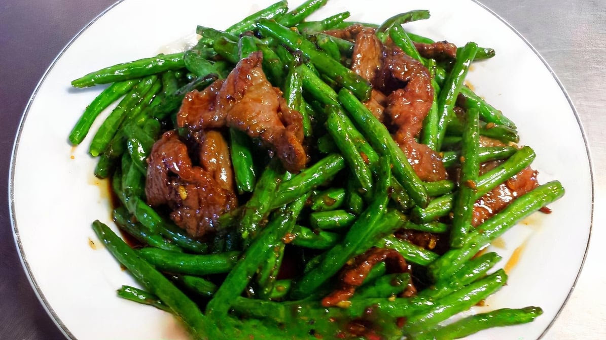 Bao Bao Chinese Bistro by null