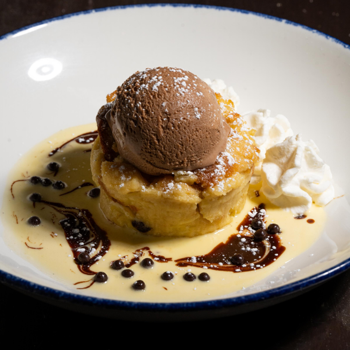 Satis Bistro by null