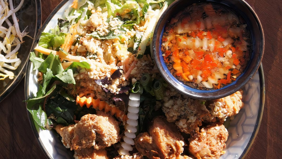 Au Lac Dickson Vegan Cuisine by null