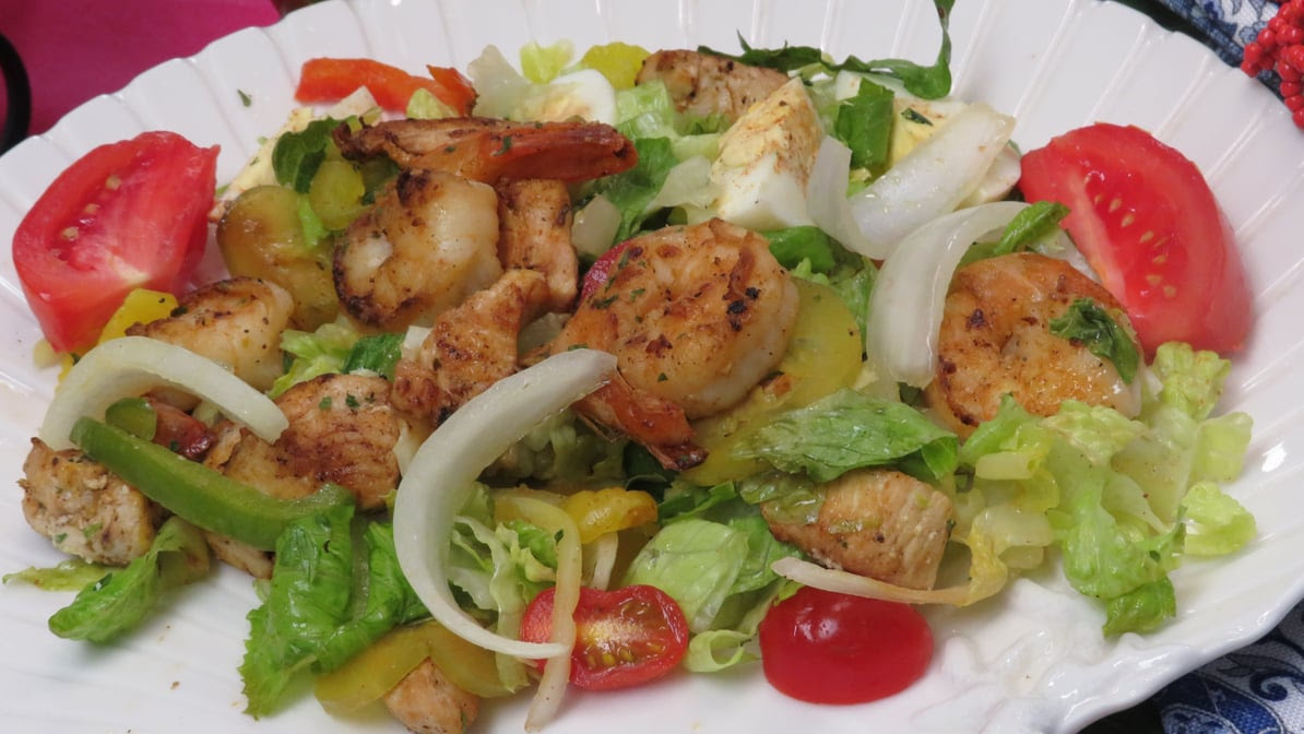 Bon Bagay Restaurant Chinese/Caribbean by null