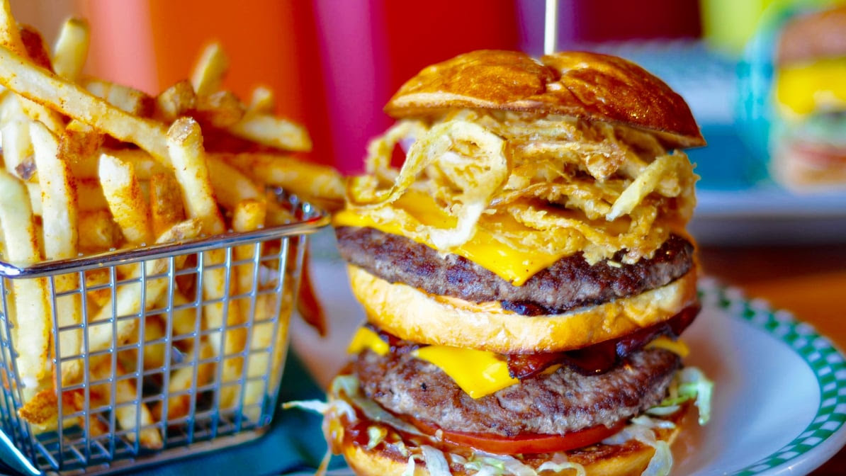 Barney's Beanery by null