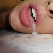 Cum on her lips jpg x Cum on her lips