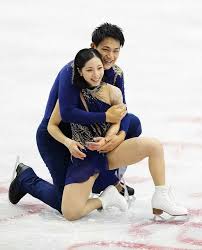 女子フィギュアスケート　エロ衣装|フィギュアスケートのパンチラ」のアイデア 20 件 | フィギュアスケート, 女子フィギュア, 女子 スケート