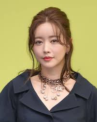 韓国中学生おっぱい流出|整形を公言した韓国セレブ19人｜パク・ミニョン、チョン・チェヨンetc… | ビューティ | ELLE ［エル デジタル］