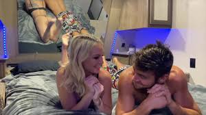 Easaatbaaaaaa ggeobzkxpqk bso jpg x First time sex