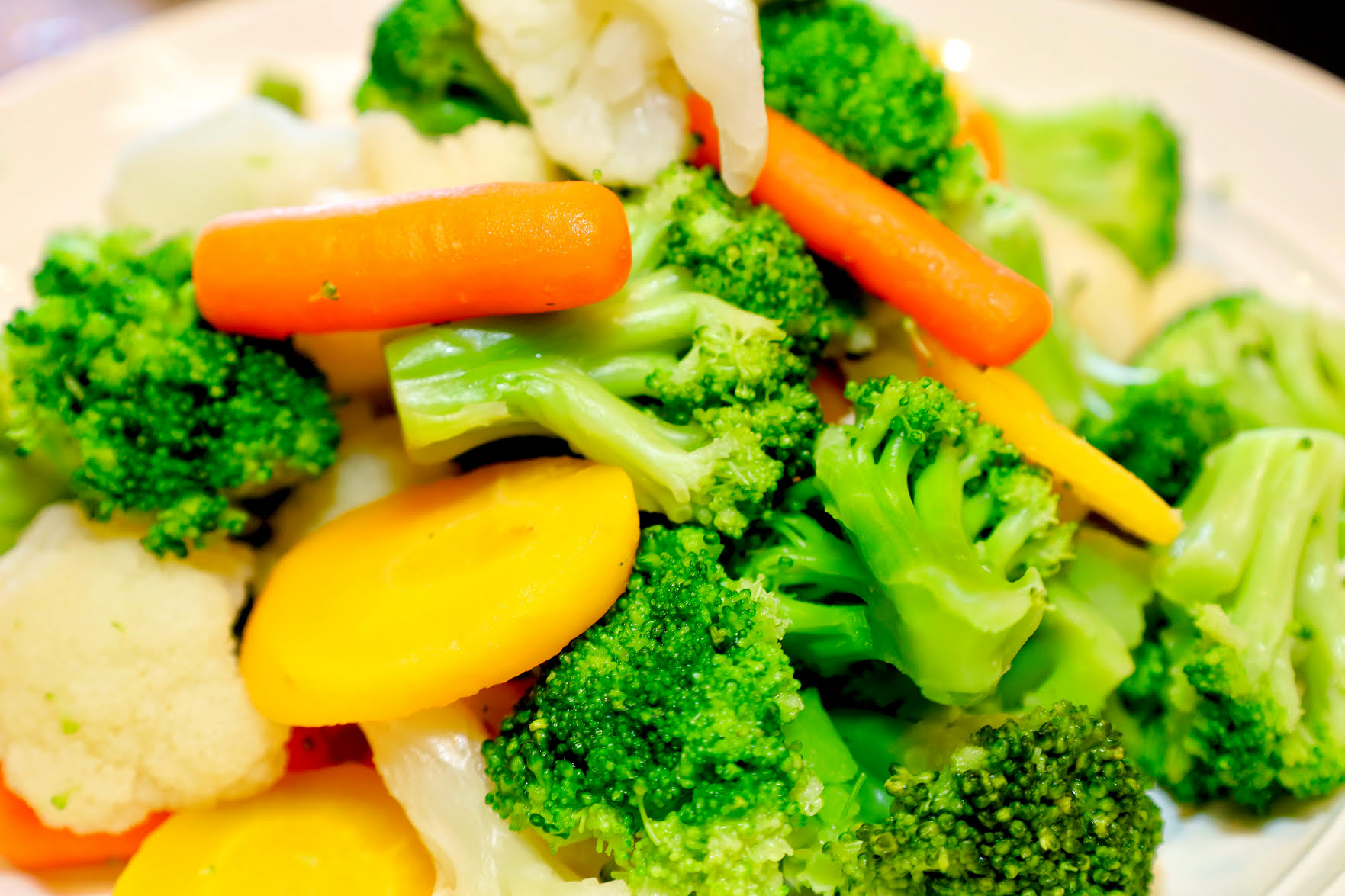 Yummy Pollo (Peruvian Charcoal Chicken) by null