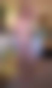 awkward nude|Awkward nude I found on my phone, here ya go lol | Tran Selfies