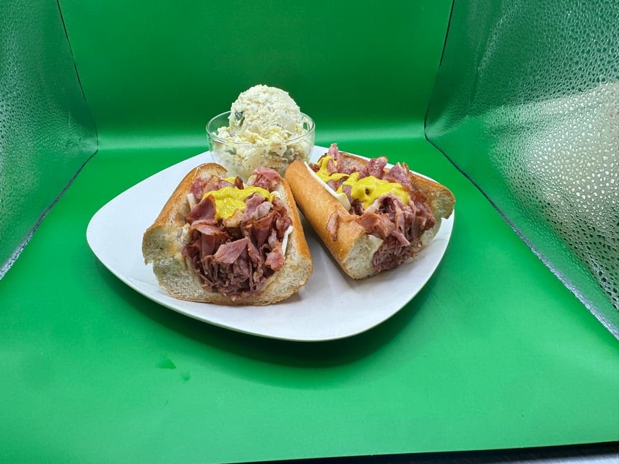 Mosher's Gourmet Cornbeef by null