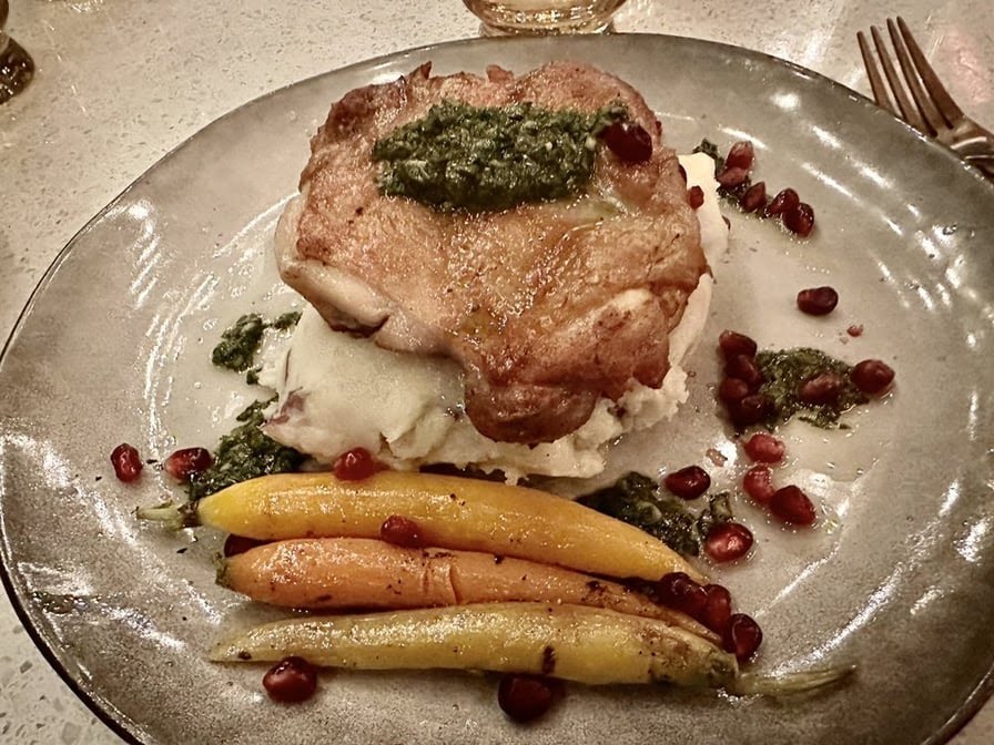 1501 Uptown Gastropub by null