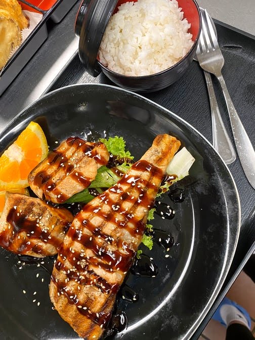 Tokyo Feng Ramen & Sushi by null