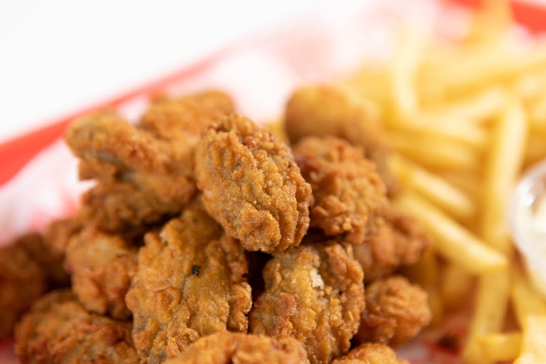 Mike's Drive-In by null