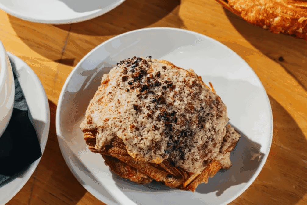 Oak and Honey by null