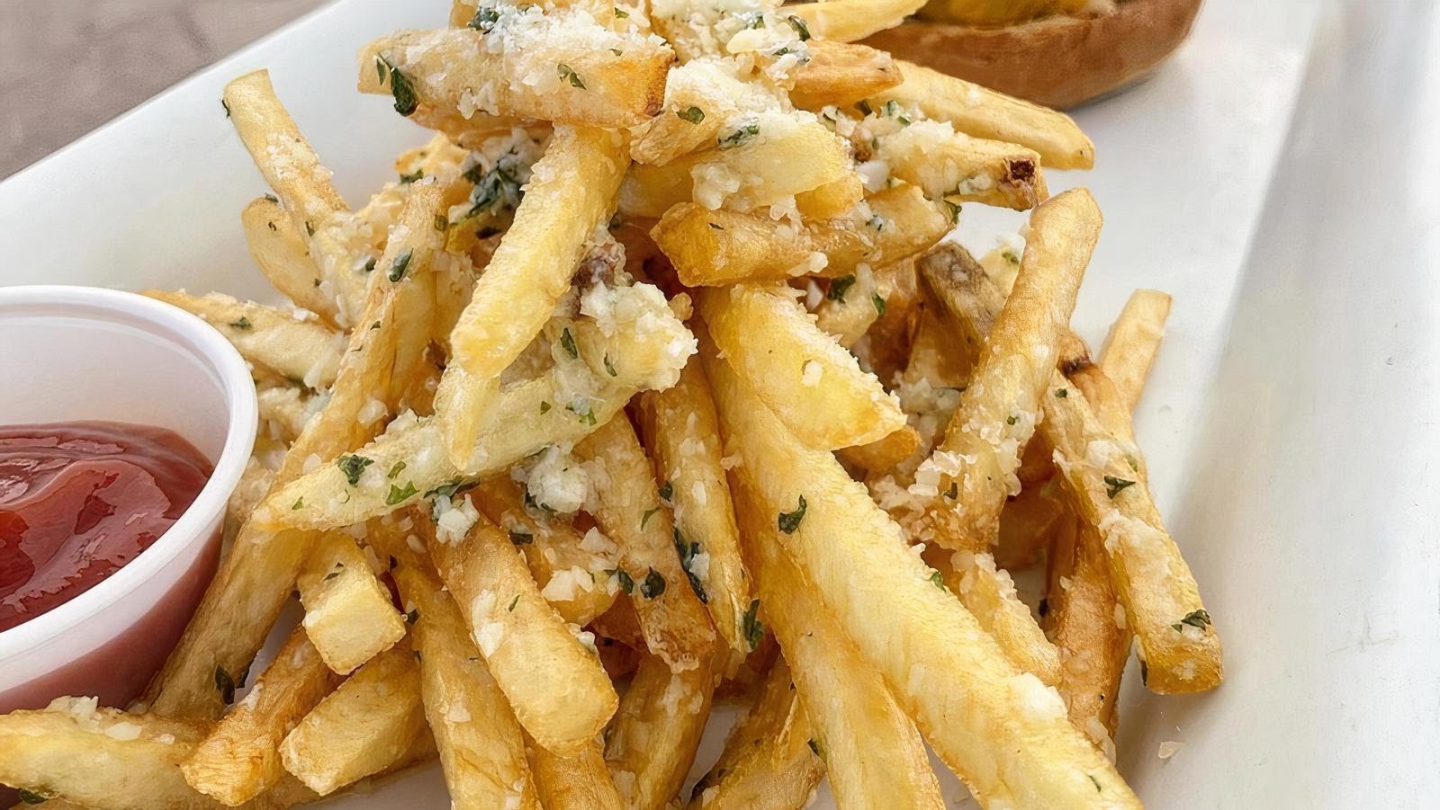 Brewski's Bar & Arcade by null